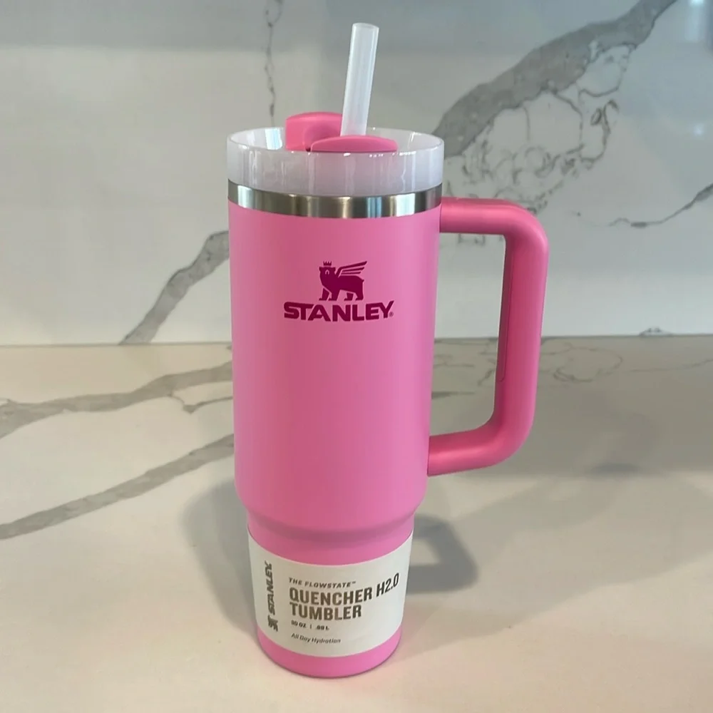 Stanley - 30 oz. PEONY (hot pink) Quencher H2.0 Flowstate Tumbler w/Handle - NWT